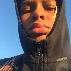 Meet your Posher, Ałi